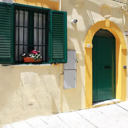La Casetta Di Renato Mormanno Exterior photo
